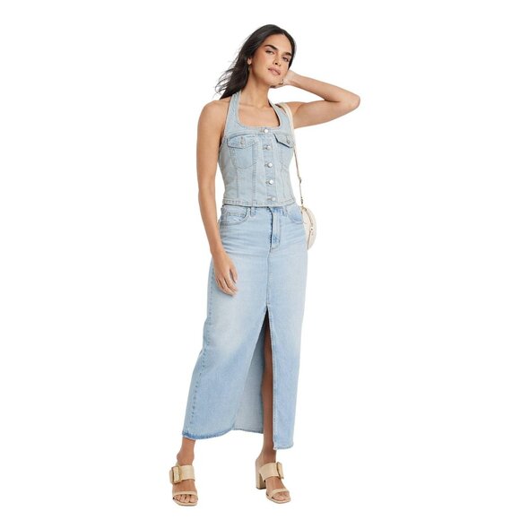 NWT Universal Thread Cropped Sleeveless Denim Halter Shirt Light Wash Blue L - Picture 3 of 8